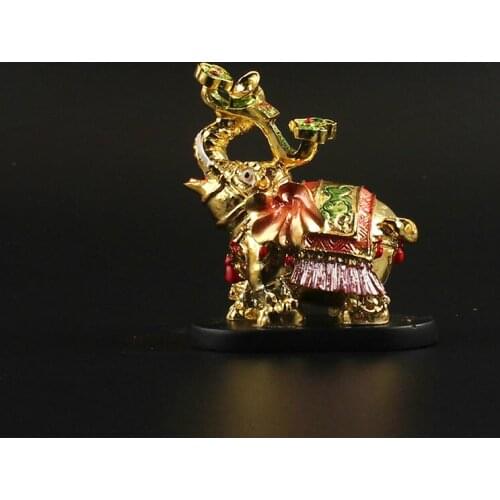Animal Decoration Elephant Statue Resin Crafts Family Desk Decoration Feng Shui Supplies Holiday Gift Company Decoration