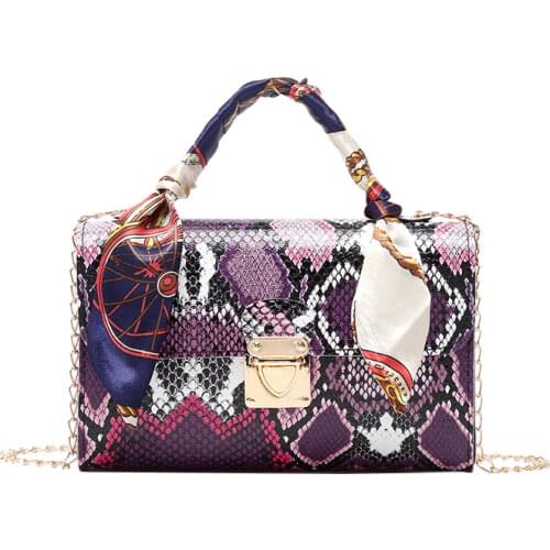 Womens Shoulder Bag 2021 Crossbody Messenger Designer Famous Brand Original Snakeskin Pattern Girl Fashion Small Handbag