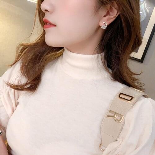 Simple pearl crescent earrings with various temperament and Zirconia Earrings