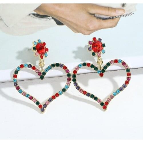 Dvacaman New Design Heart Shaped Drop Earrings for Women Shiny Rhinestone/Crystal Geometric Dangle Earrings Jewelry Wedding 2021