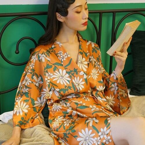 Summer Nightdress Satin Morning Gowns Nightgown Silk Robes for Women Kimono Robe Womens Wedding Sleep Tops Printing Sleepwear