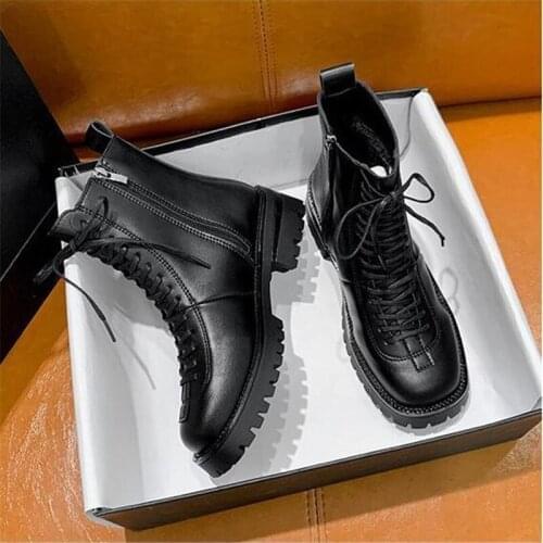 2020 Autumn New Boots Womens Lace-up Womens Boots British Style Side Pull Casual Short Boots Womens Boots