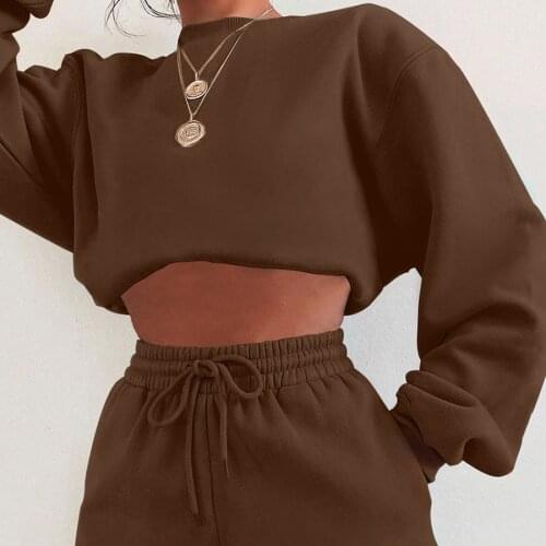 2021 Autumn and Winter Womens Casual Fashion Round Neck Pullover Sweater Set Solid Color Long Sleeves and Shorts Two-piece Set