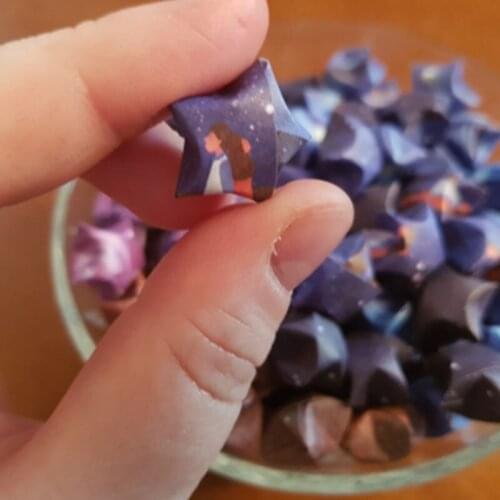 136Pcs DIY Strip Starry Sky Pattern Origami Folding Paper Lucky Star Paper Craft Quilling Paper Handmade Material Cards Gift