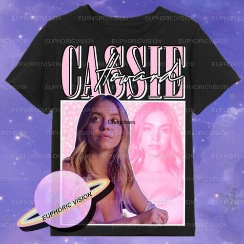 Cassie Howard from 90’s Vintage Tee