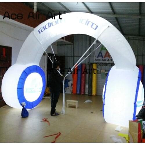 Customized surprising inflatable headset model,headphone replica with led light for promotion