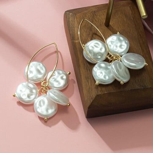 2021 Fashion New Elegant Water Drop Pearl Fine Earrings For Women Sweet Korean Shiny Metal Women Dangle Earrings Female Jewelry