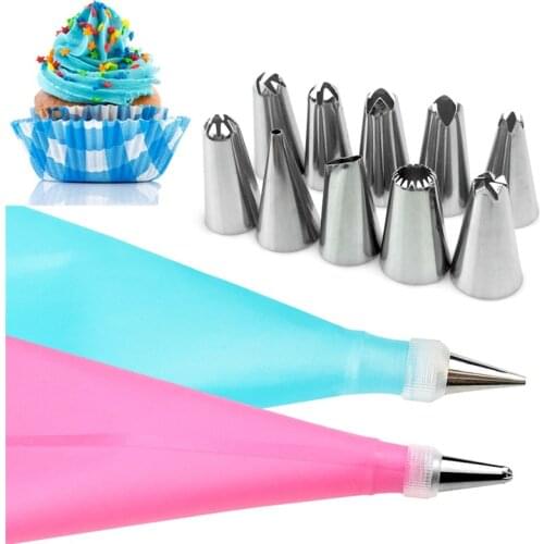 12Pcs/Set Silicone Pastry Bag Tips Kitchen DIY Cake Icing Piping Cream Cake Decorating Tools Reusable Pastry Bags+10 Nozzle Set