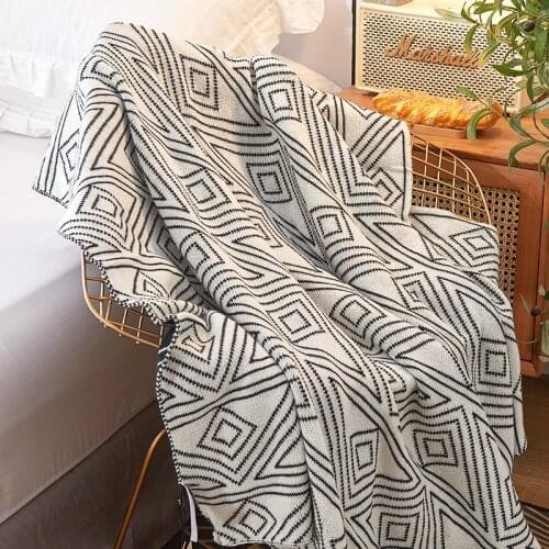 Nordic Style Black White Knitted Blanket Weaving Blanket Mat Throw Chair Decor Warm Yarn Knitted Blanket Home Decor Photo Pros