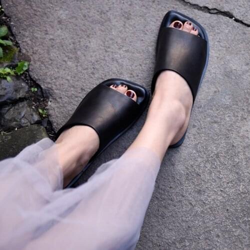 Artmu Original Japanese Style Flat Sole Women Slippers Comfortable Cool Genuine Leather Handmade Simple Outside Wear Slippers