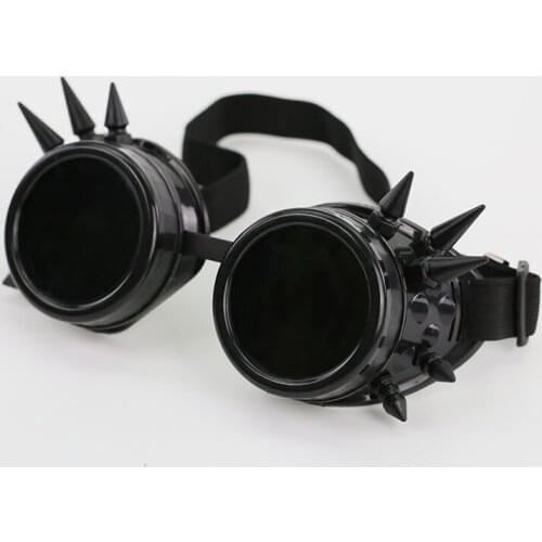 2021 Welding Round Goggle Steampunk Cyber Goth Sunglasses Rivet Spiked Goggles Cosplay Antique Victorian Gafas Hombre