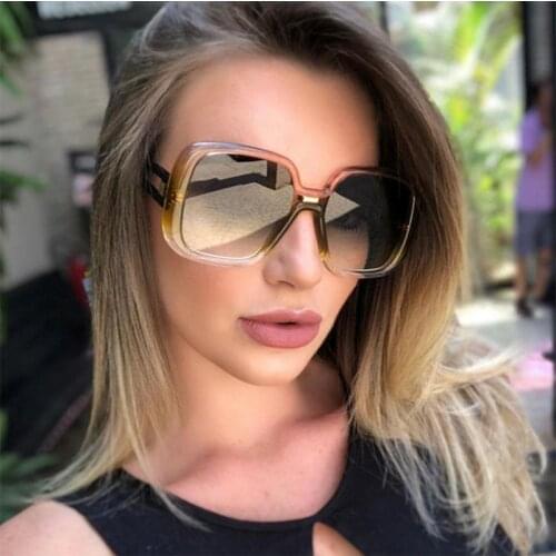 New Fashion Square Sunglasses Women Brand Designer Unique Gradient Frame Glasses Ladies Trends Oversized Eyeglasses UV400