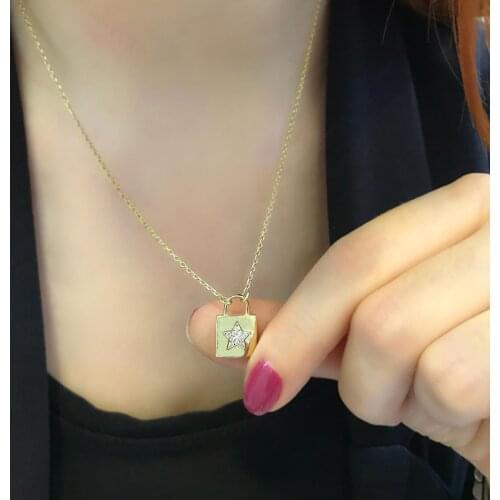 STELA DESIGN LOCK NECKLACE