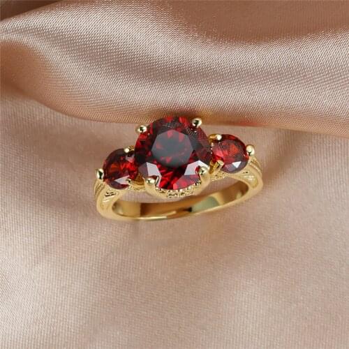 Luxury Female Red Crystal Stone Ring Charm Gold Color Wedding Rings For Women Dainty Bride Round Zircon Engagement Ring