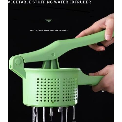 Vegetable fruit water squeezer water extruder