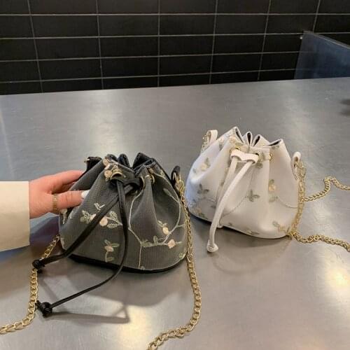 Lace Crossbody Bucket Bag Luxury Embroidery Woman Bag Korean Female Shoulder Handbag Drawstring Messenger Crossbody Bag Sac Main