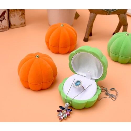 HOSENG Orange and Green Exquisite Small Pumpkin Ring Case Cartoon Vegetable Earrings Packaging Women Fashion Jewelry Box HS_878