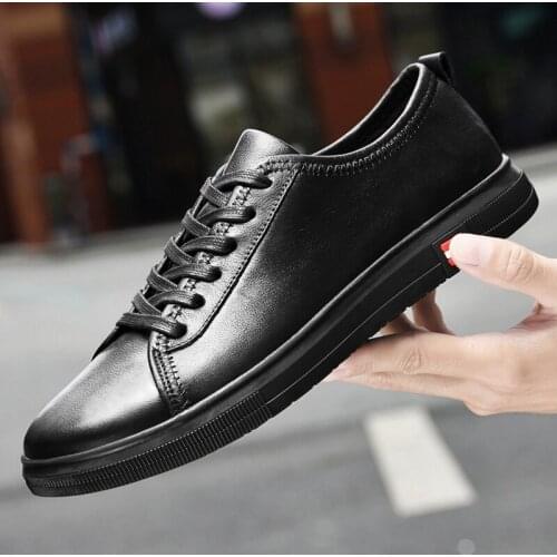 2021 Newly Mens Genuine Leather Shoes Head Leather Soft Anti-slip Driving Shoes Man Spring LeatherFashion Sneakers