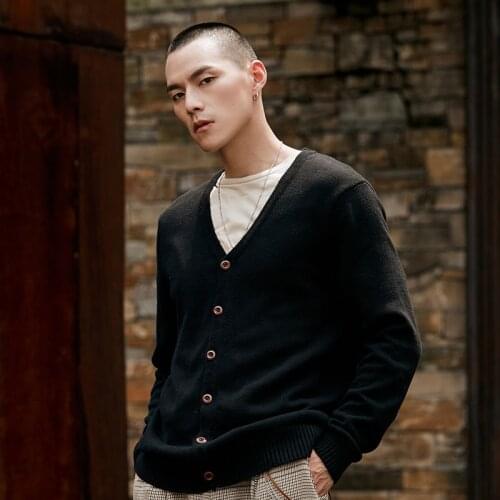 MRMT 2021 Brand New Mens T Shirt Fashion Youth V-Neck Sweater Knitting T-shirt for Male Casual Tops Cardigan Sweater Tshirt