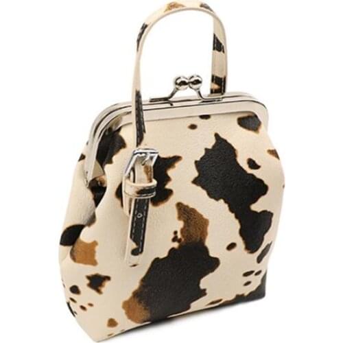 2019 NEW Womens Handbag Mini Cute Cow print Messenger Bag For Girls Clip Shoulder Bag PU leather Female Phone Purse Bolsas