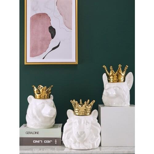 Nordic style golden crown lion head ceramic animal piggy bank decoration living room porch decoration vintage home decor