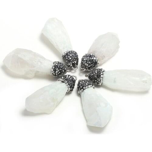 1PC Natural Stone Crystal Necklace Pendant Irregular Natural Crystal Pendant for Jewelry Making DIY Necklace Size 10x30-15x40mm