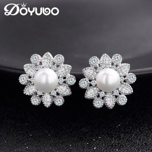 DOYUBO Authentic Sterling Silver Earrings For Women Flower Shape White Fleshwater Pearl Stud Earrings Lady Beauty Jewelry VC205