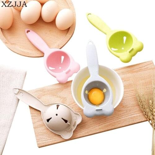 XZJJA 2PCS Food-grade Wheat Straw Egg Yolk Protein Separator Cute Bear Shape Kitchen Utensils Egg Dividers Hand Egg White Tools