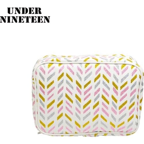 Under Nineteen 2019 Big Travel Organizer Cosmetic Bags Hanging Washing Toiletry kits Storage Bags Waterproof Makeup Bags Unisex