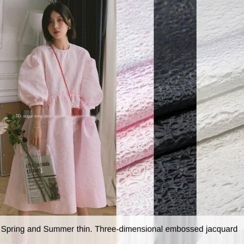 Thin section of three-dimensional embossed flower yarn-dyed jacquard fabric, sewing fabric factory shop is not out of stock