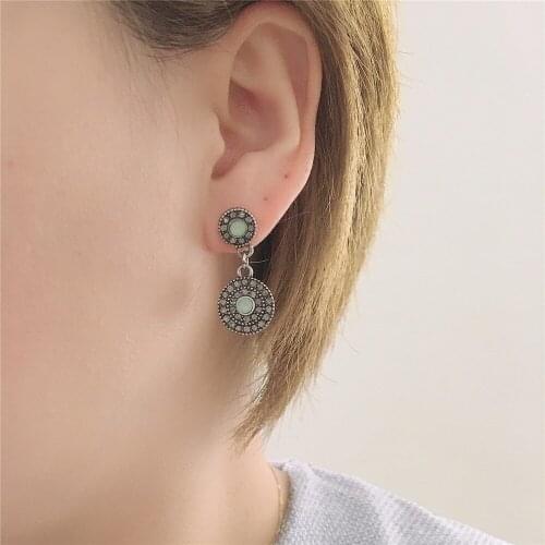 Vintage Antique Rhodium Color Plating Mint Stone With Black Tone Stud Earrings For Women Girl Elegant Casual Decoration Jewelry