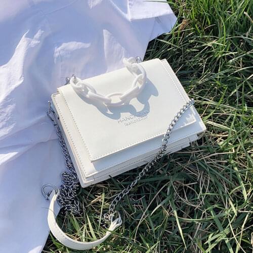 Small bag female bag 2021 new Korean student one shoulder messenger all-match chain fashion portable small square bag