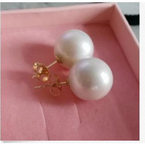 Gorgeous 11-12mm south sea round white pearl earring 18k