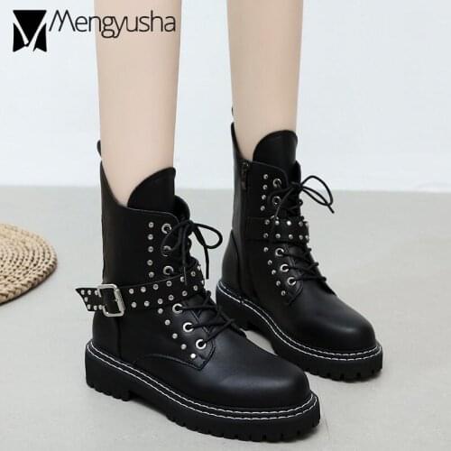 Rivets belt punk boots women cross-tie rubber ankle booties metal decoration sewing motorcycle boots 2020 winter plush botines
