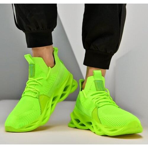 Lightweight Men Sneakers Blade Shoes 2021 Fashion Trending Male Adult Breathable Sneakers Comfortable Sport Gym Shoes Casual