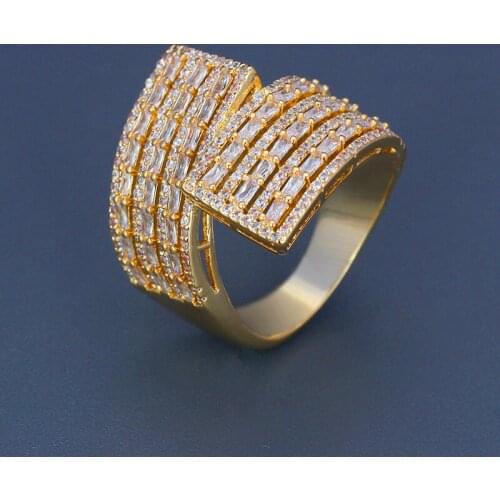 Bride Talk Luxury Chic Bold Three Color Crystal Rings With Zirconia Stones For Women 2021 Engagement Party Jewelry High Quality