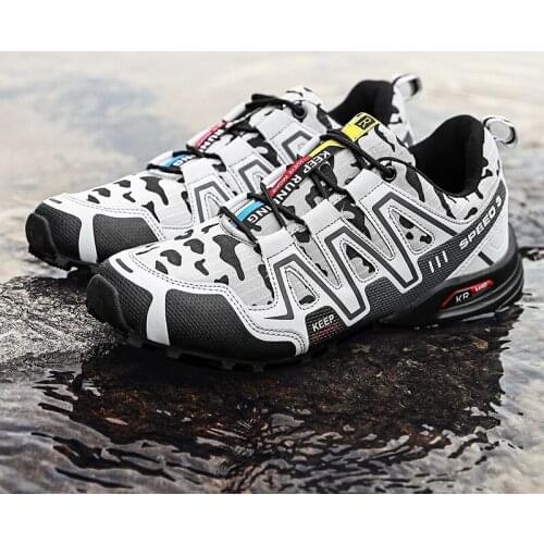Large Size 2021 Men Soft Outdoor Casual Shoes Summer Breathable Mesh Sneakers Light Black Hiking Footwear Fashion Running Shoes