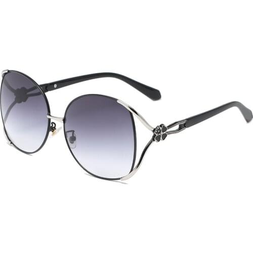 High Quality Metal Flower Decoration Eyewear Luxury Design Sun Glasses Women Gradient Elegant Sunglasses Lentes De Sol Mujer