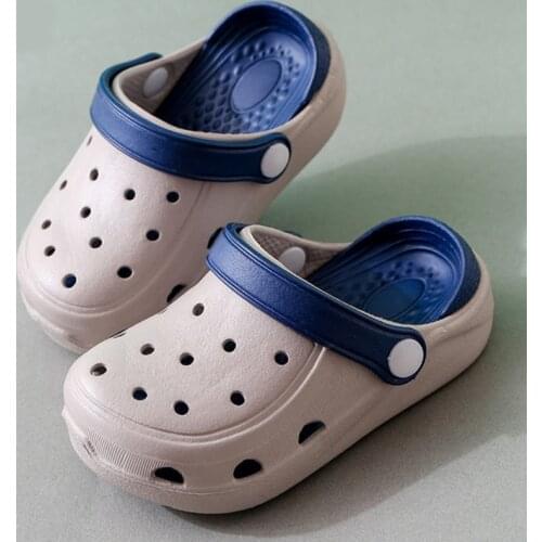 2021 Unisex Child Sandles Clogs Cute Graden Shoes Boys Girls Summer Mules Clogs Kids Spring Slide Shoes Outdoor Beach Clogs Hole