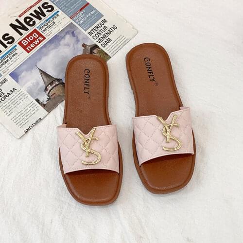 Summer famous designer design womens sandals letter metal buckle flat slippers ladies beach shoes casual shoes ladies sandals