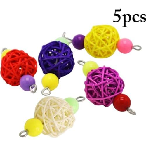 5Pcs/Set Bird Chew Balls Bite-Resistant Interactive Parrot Rattan Ball Bird Wicker Ball Interactive Toys Random Color