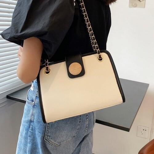 Hot Sale Chain Shoulder Bags for Women 2021 Trend High Quality Pu Leather Messenger Handbag with Handle Black Lady Crossbody Bag