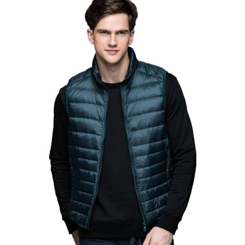 Spring Man Duck Down Vest Ultra Light Jackets Men Fashion Sleeveless Outerwear Coat Autumn Winter Coat 90% White Duck Down