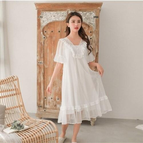 Sexy Nightdress Elegant Lace Ruffed Bathrobe Women Night Wear Home Dress Cotton Lining Nightgown