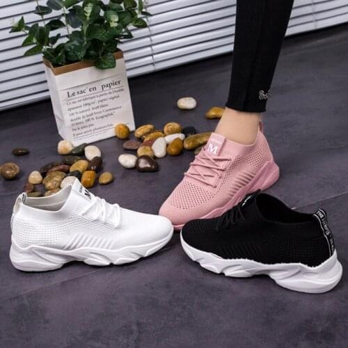 Womens shoes flying shoes fashion all-match casual shoes womens sports shoes running shoes 2021 spring and summer new