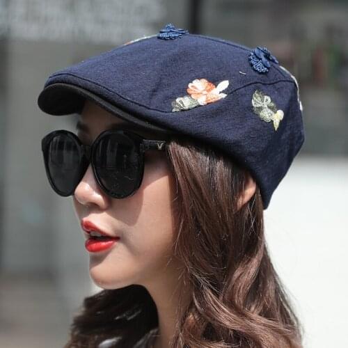 2021 new casual mens hat ladies retro beret hat ladies cotton sun visor embroidery herringbone flat cap artist adjustable