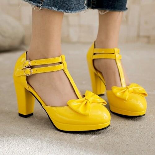 2021 New Arrival Woman Fashion High Heel Pumps Round Square Heels Comfortable Woman Party Shoes Simple Woman Dress Shoes