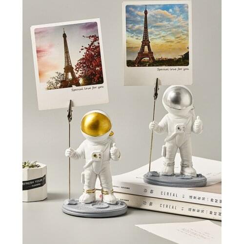 Creative Resin Astronaut Home Decorative Figures Photo Deoration Modern Living Room Decoration Accessories Office Decor Crafts