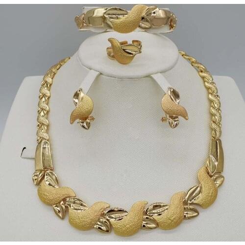 Fashion Rose Shape African Beads Jewelry Set Exquisite Flash Gold Color Nigerian Wedding Bridal Cheap Wholesale dubai jewelry