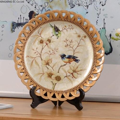 European Style Home Decoration Plate Decoration Living Room Resin Solid Wood Bracket Modern Minimalist Art Decoration Plate